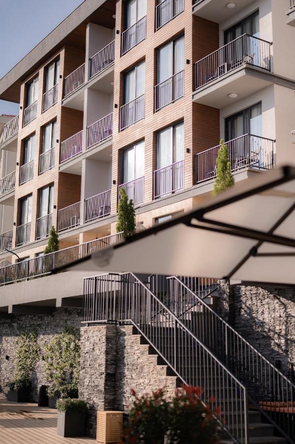 Bayview Hills Luxury Residences Tivat Exterior foto