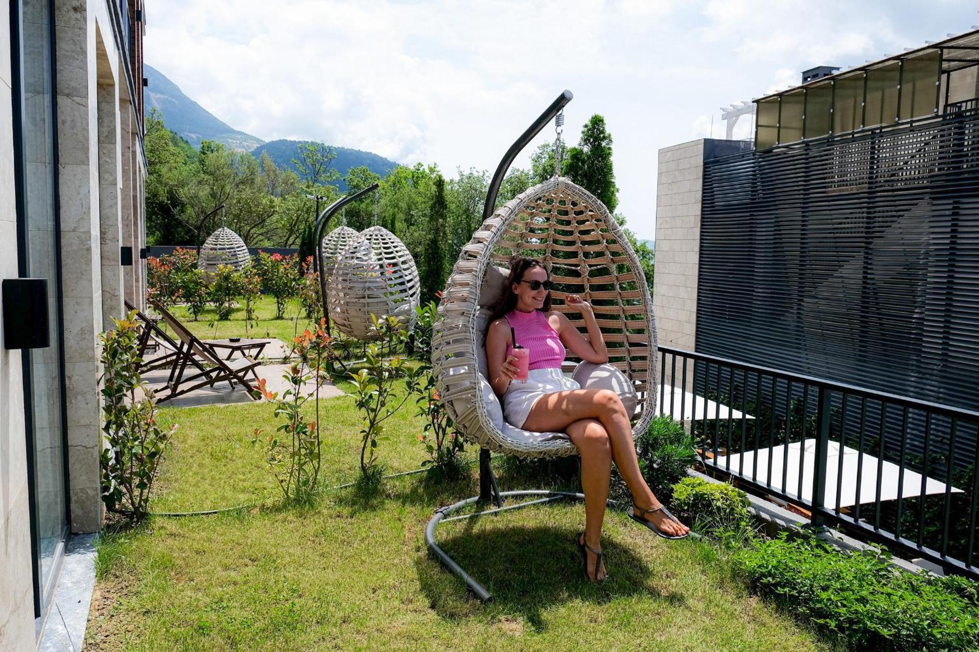 Bayview Hills Luxury Residences Tivat Exterior foto